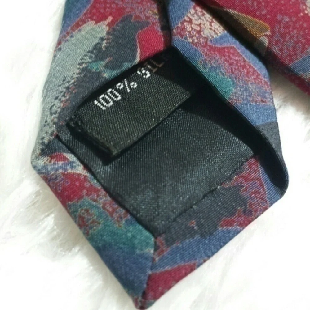 Vintage Oleg Cassini 100% Silk Floral Tie